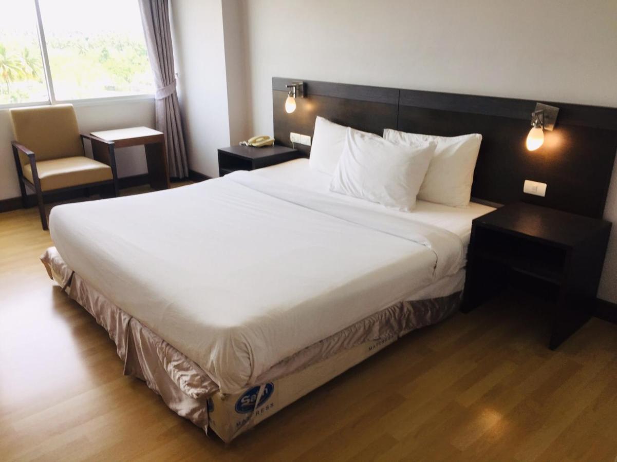 Sinkiat Buri Hotel Satun Esterno foto