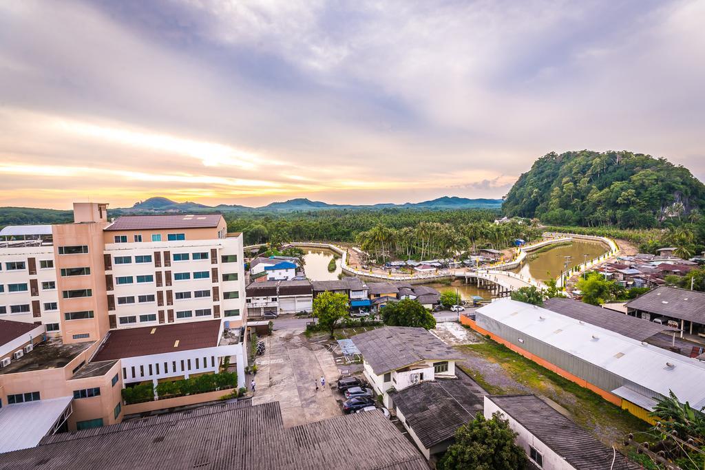 Sinkiat Buri Hotel Satun Esterno foto